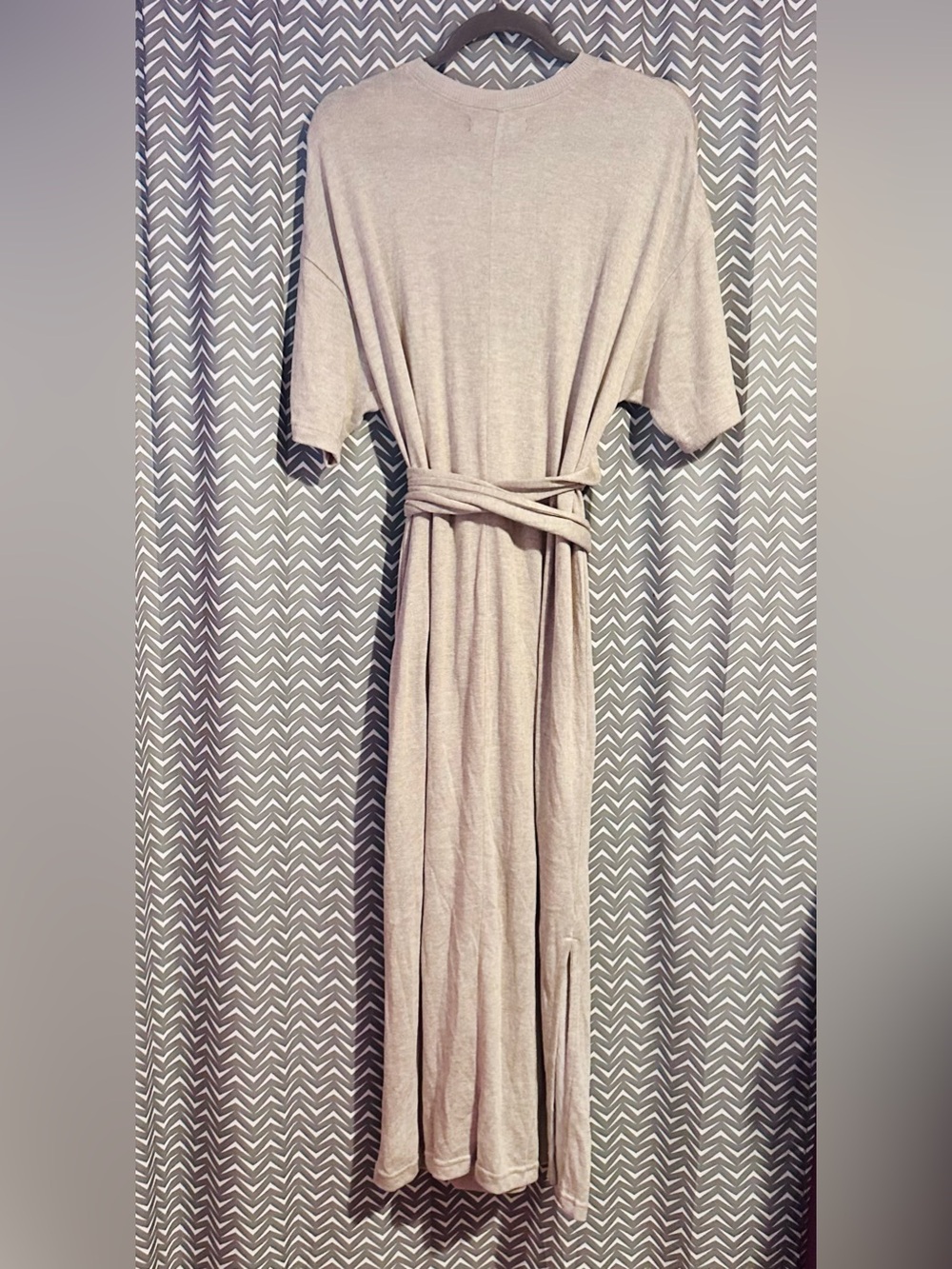 NWT Hudson | Warm Sand Sweater Wrap Midi Dress, Large - Picture 5 of 8